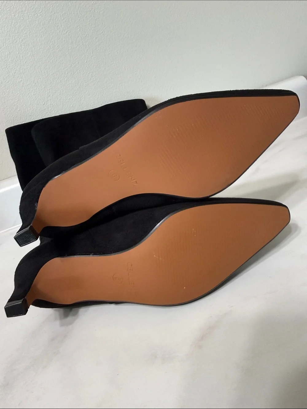 Suede Knee-High Women’s Boots